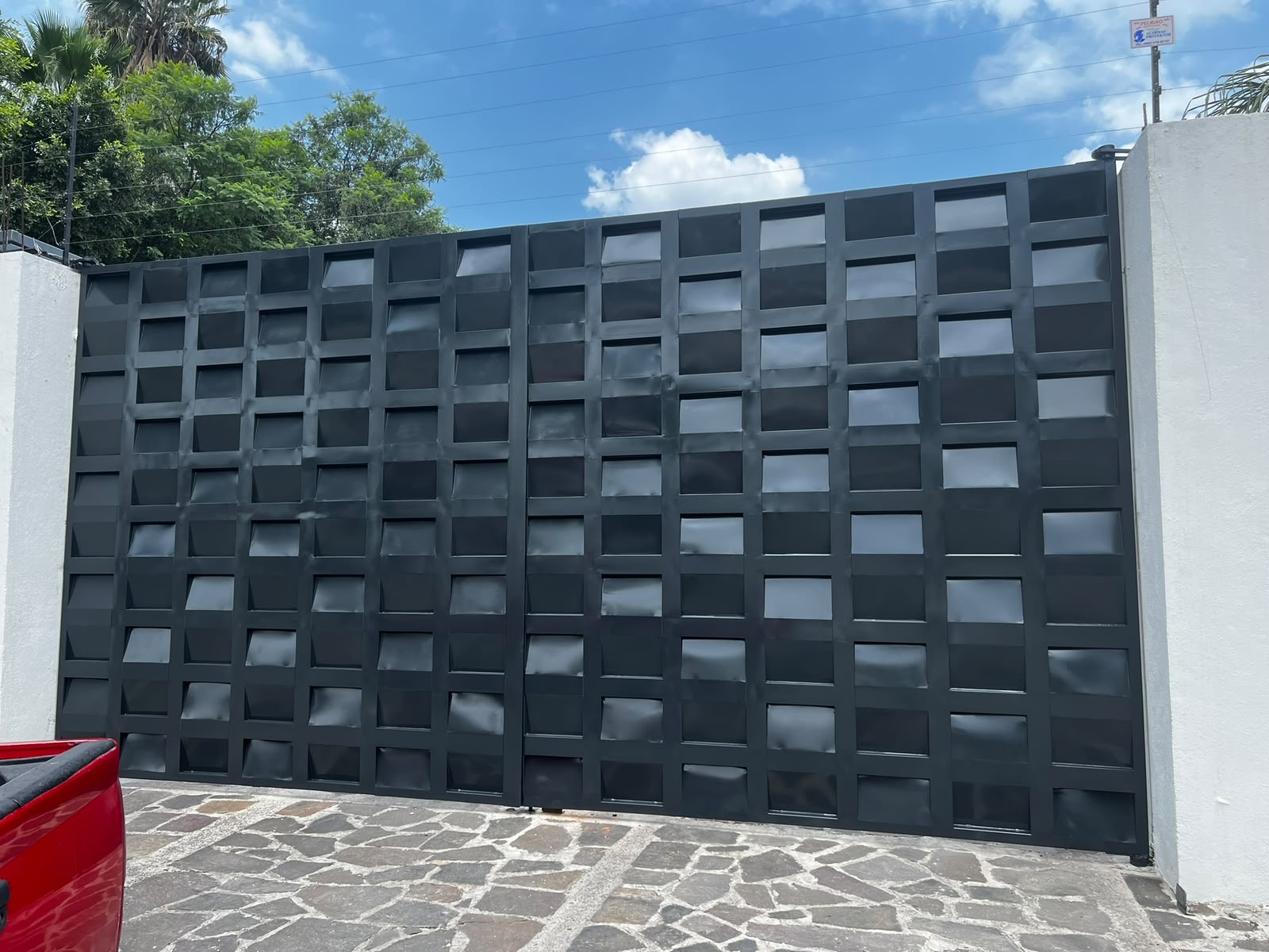 Portón Monumental Tridimensional